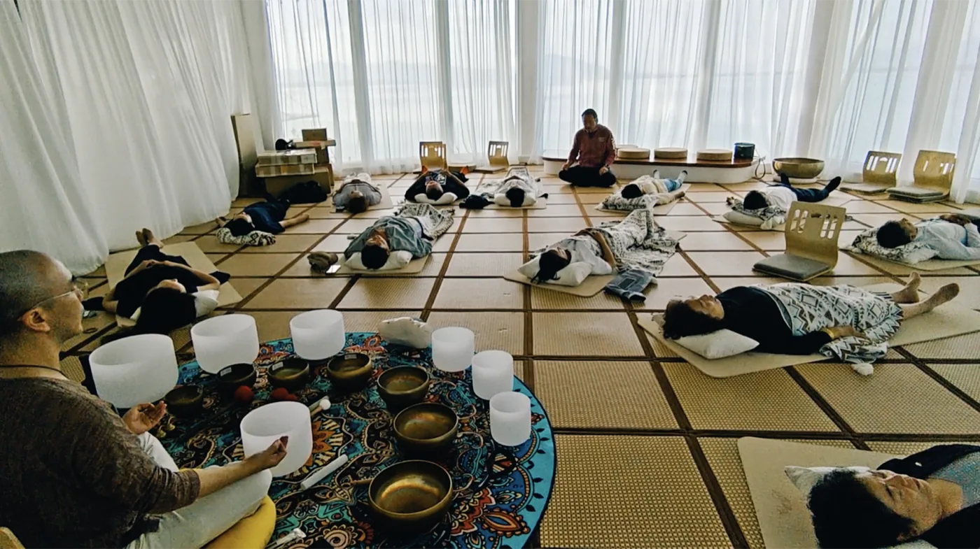 颂钵疗愈现场